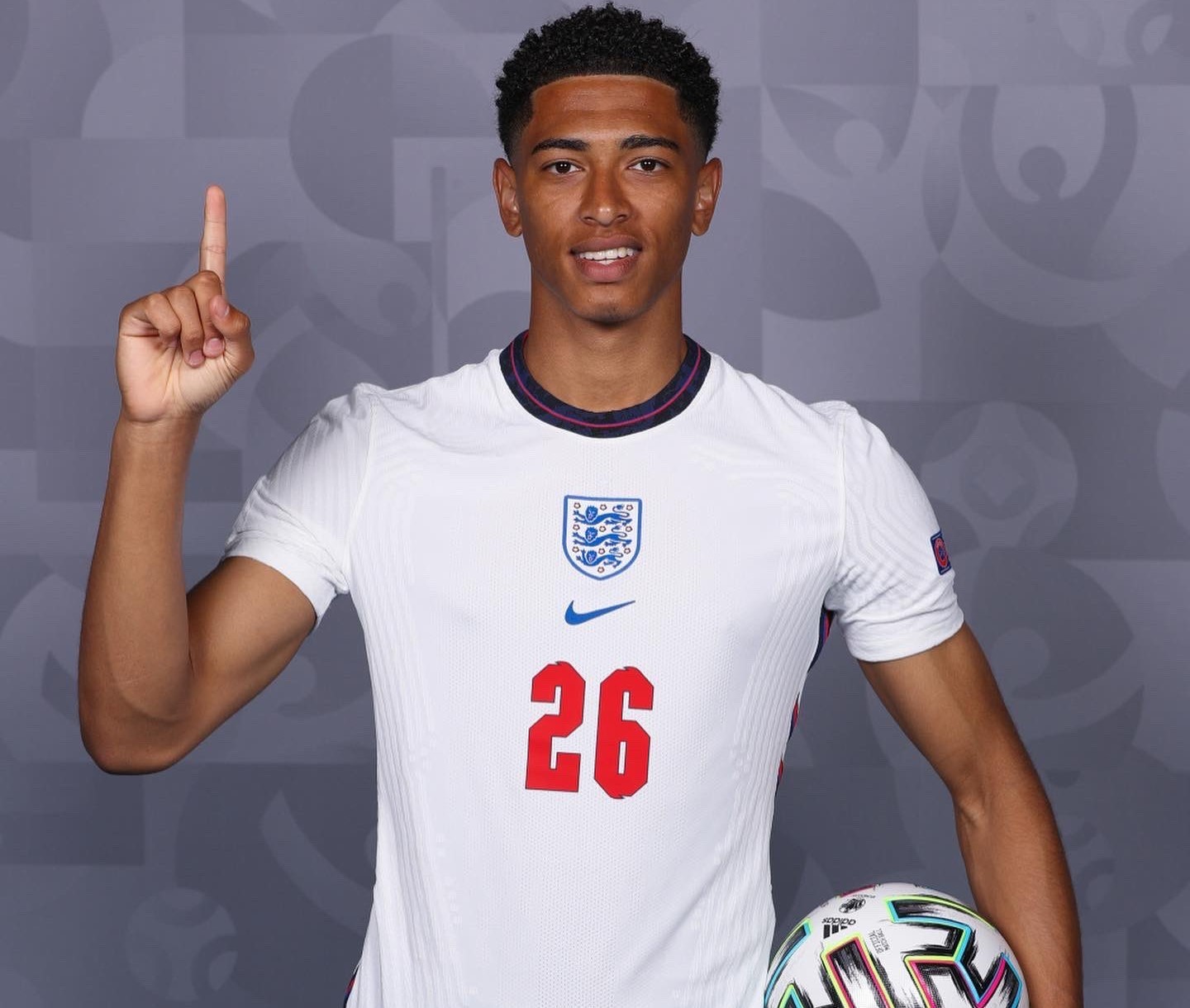 佩林：当图多尔被解雇时，我们球员觉得自己是首要责任人