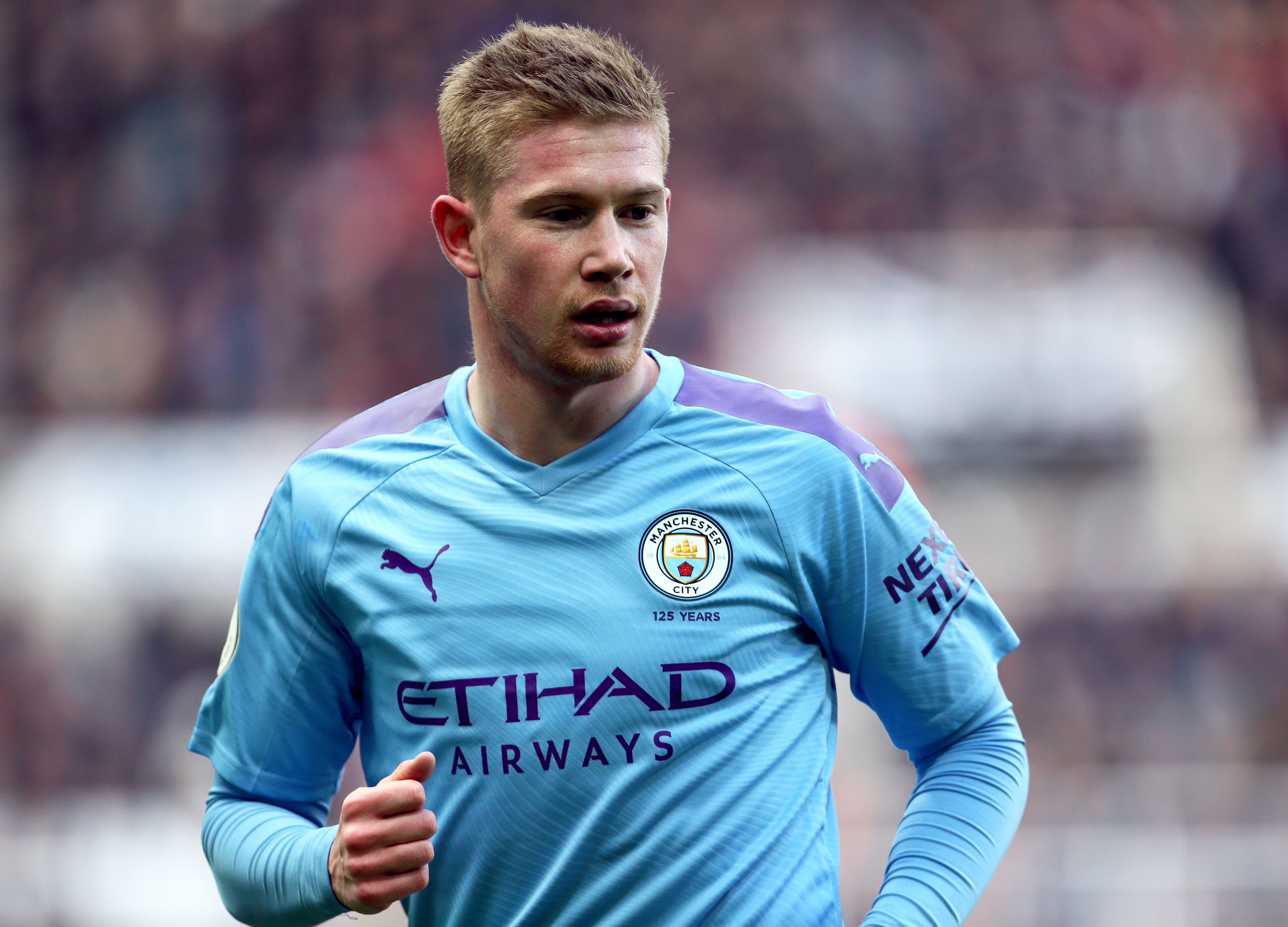 十人博洛尼亚0-0战平布兰，里科吉安尼斯染红