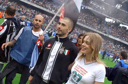 卡萨诺：我曾说过穆里尼奥已经废了，现在阿莱格里也快了