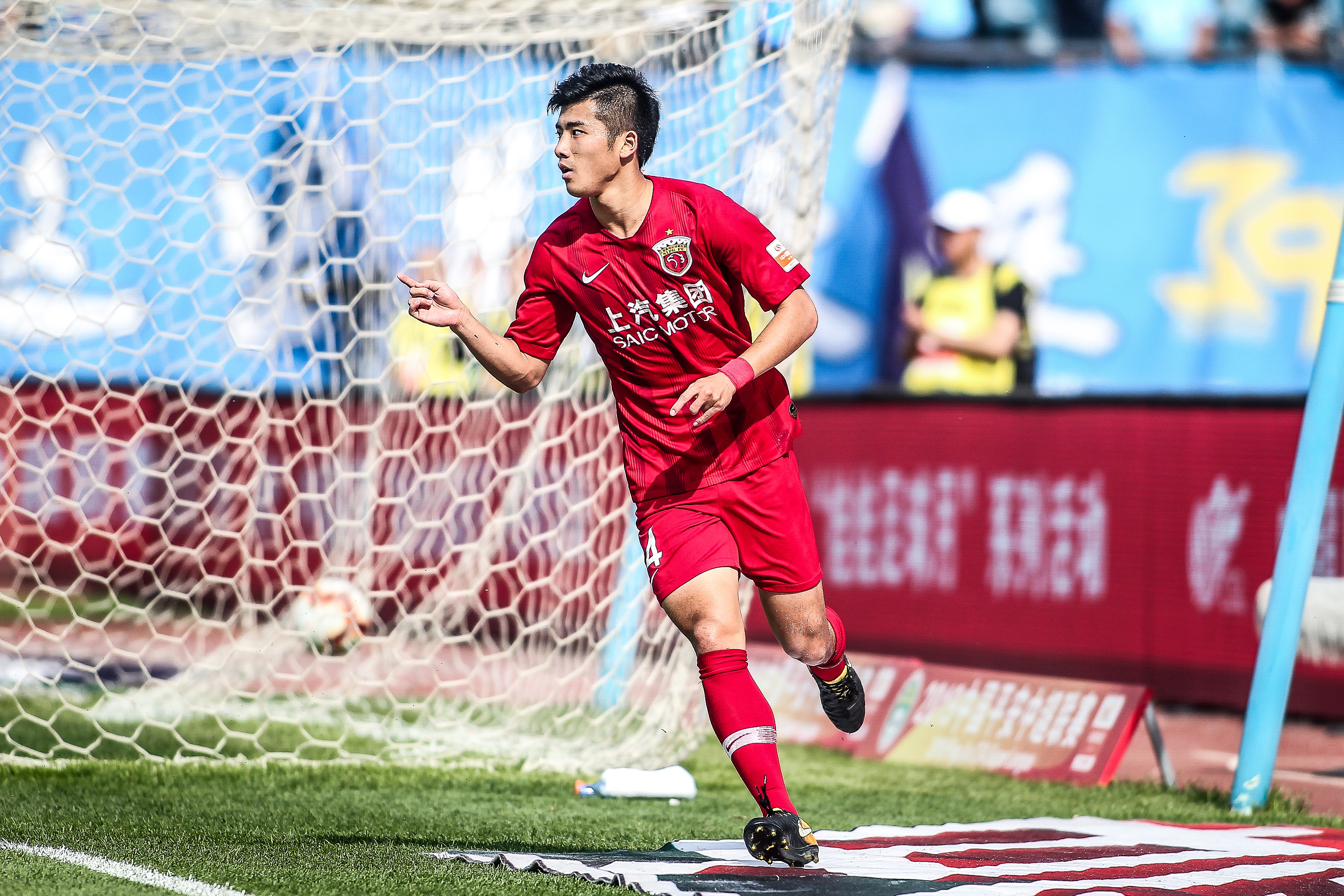 格里福：在意甲技术越好的球员越关键，比如魔笛、迪巴拉（格里福：意甲对技术型球员依赖更大，魔笛和迪巴拉尤为关键）