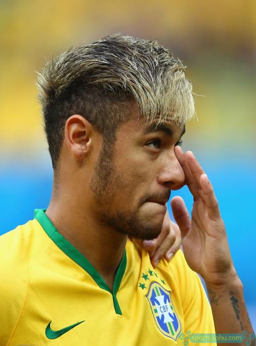 米利唐腿筋重伤或休战三个月，皇马后防再添危机