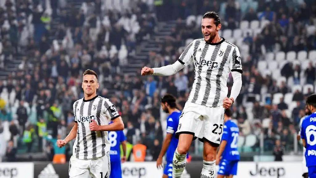 一河南球迷骑三轮车875公里，耗时19天抵达足协杯决赛地苏州