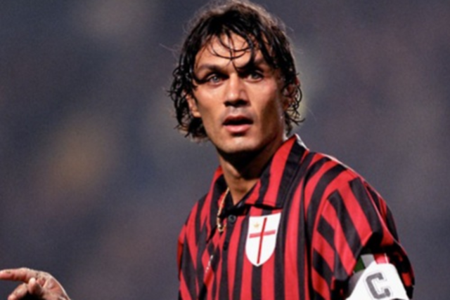 篮球篮网主力球员赛后受媒体采访