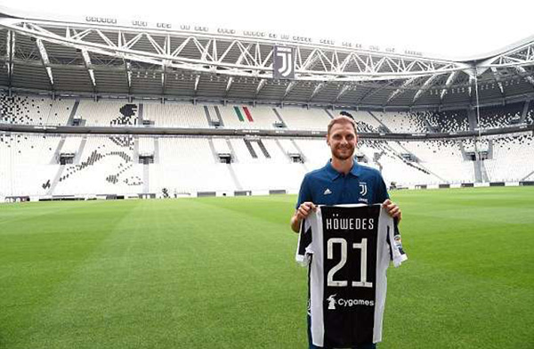 下轮西甲联赛，皇马一线队后卫仅有吕迪格&阿森西奥可以使用（下轮西甲，皇马一线队可用后卫仅剩吕迪格与阿森西奥）