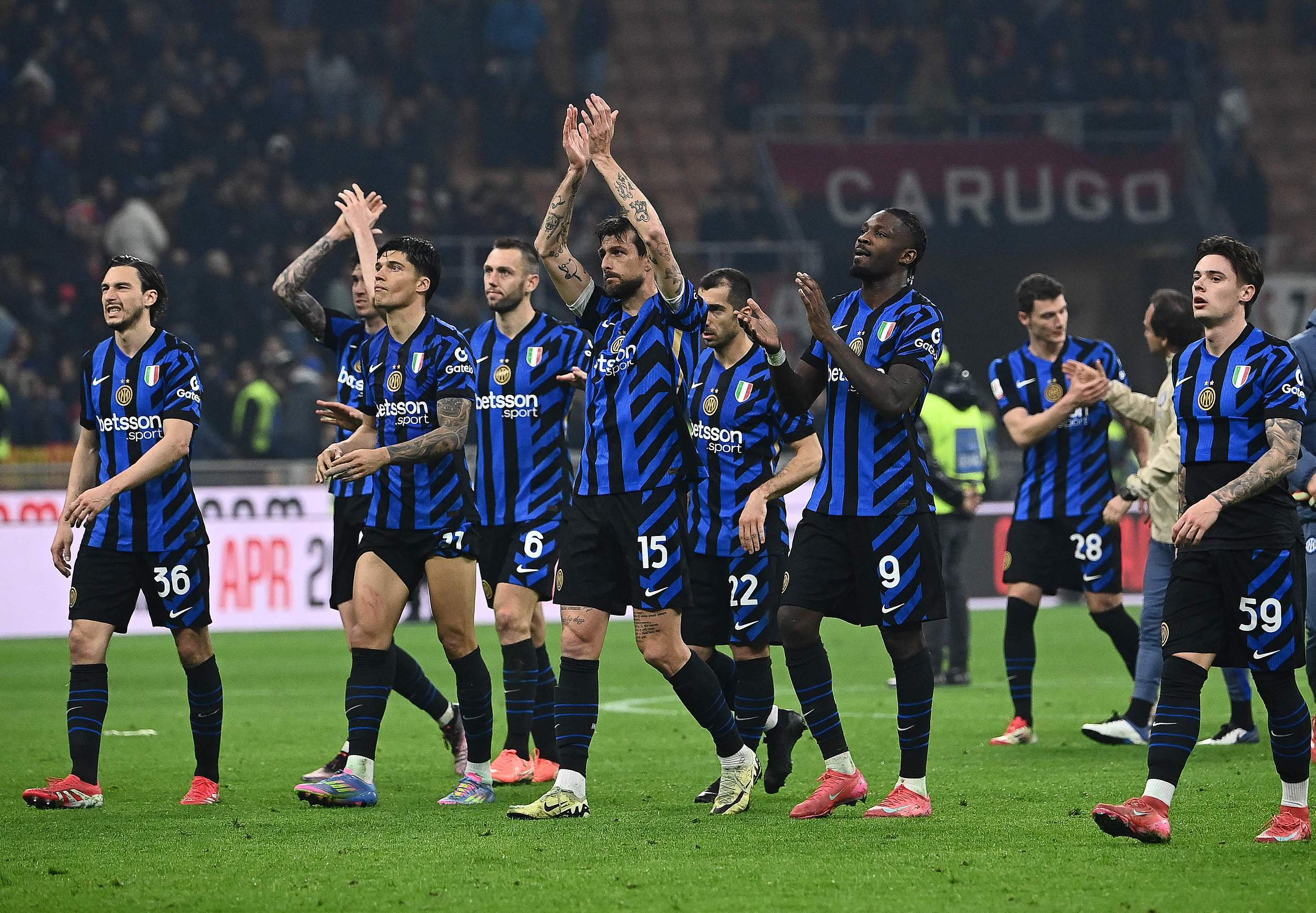 齐心协力，奏出一首胜利交响曲